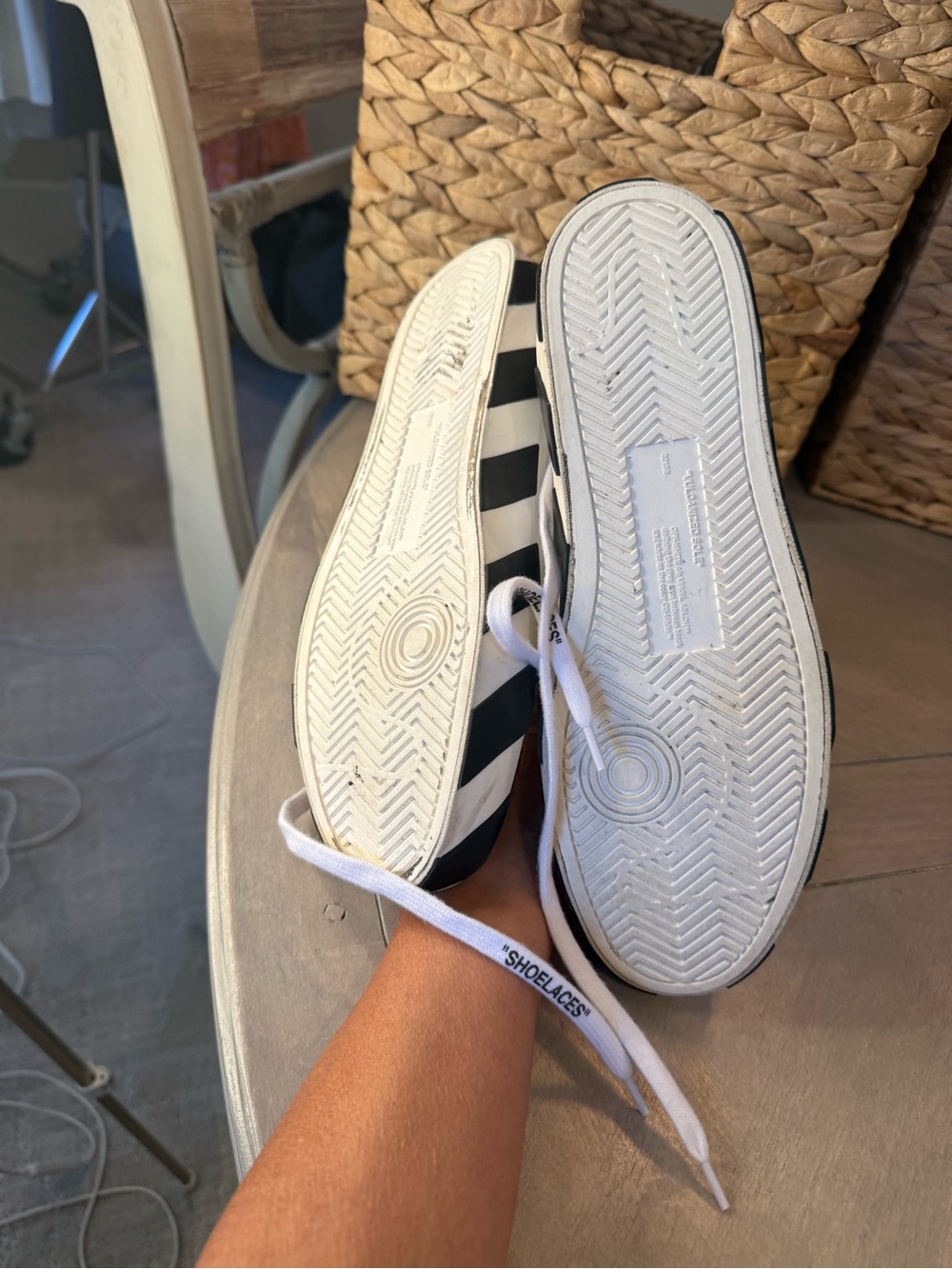 White High-Top Sneakers with Black Arrow Graphic - Picture 7 of 11